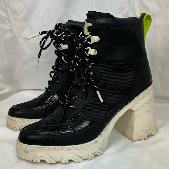 Sorel Brex Lace-up Booties in black, cream with lime green details. - Picture 4 of 11